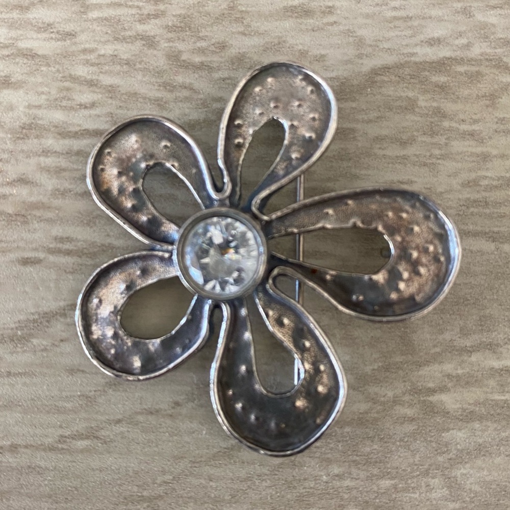 Silpada brooch